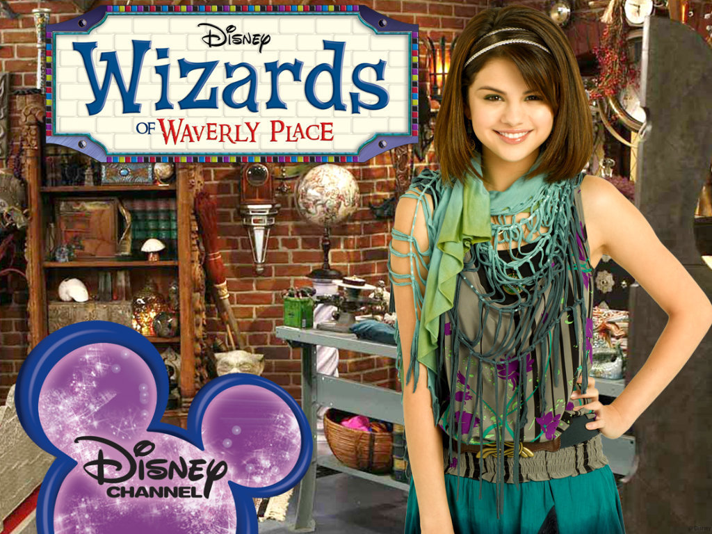 WIZARDS-OF-WAVERLY-PLACE-selena-gomez-10620351-1024-768.jpg